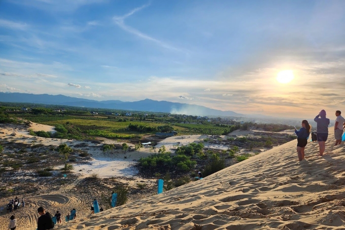A peaceful moment on the slopes of Quang Phu Sand Dunes